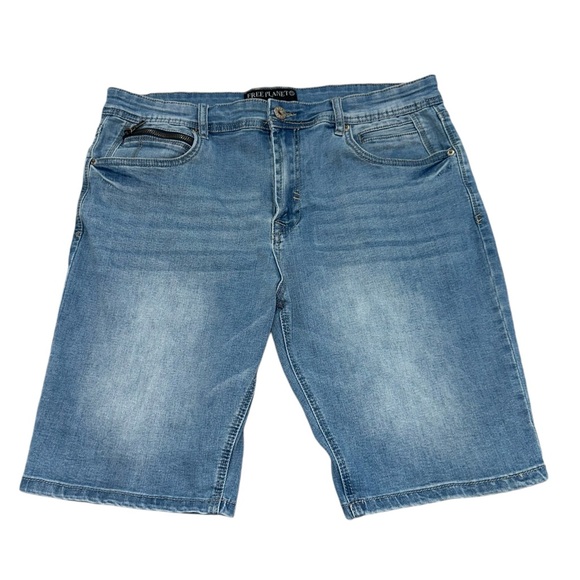 Woman’s Jean Shorts - Picture 1 of 8